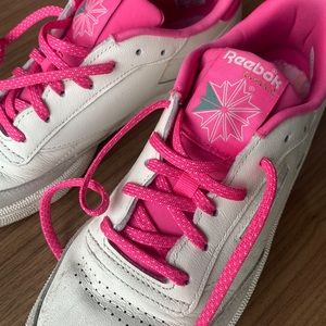 Barely worn Reebok Club C 85 shoes with pink detailing